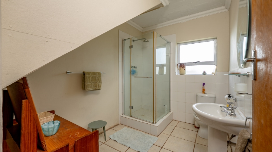 3 Bedroom Property for Sale in Struisbaai Western Cape